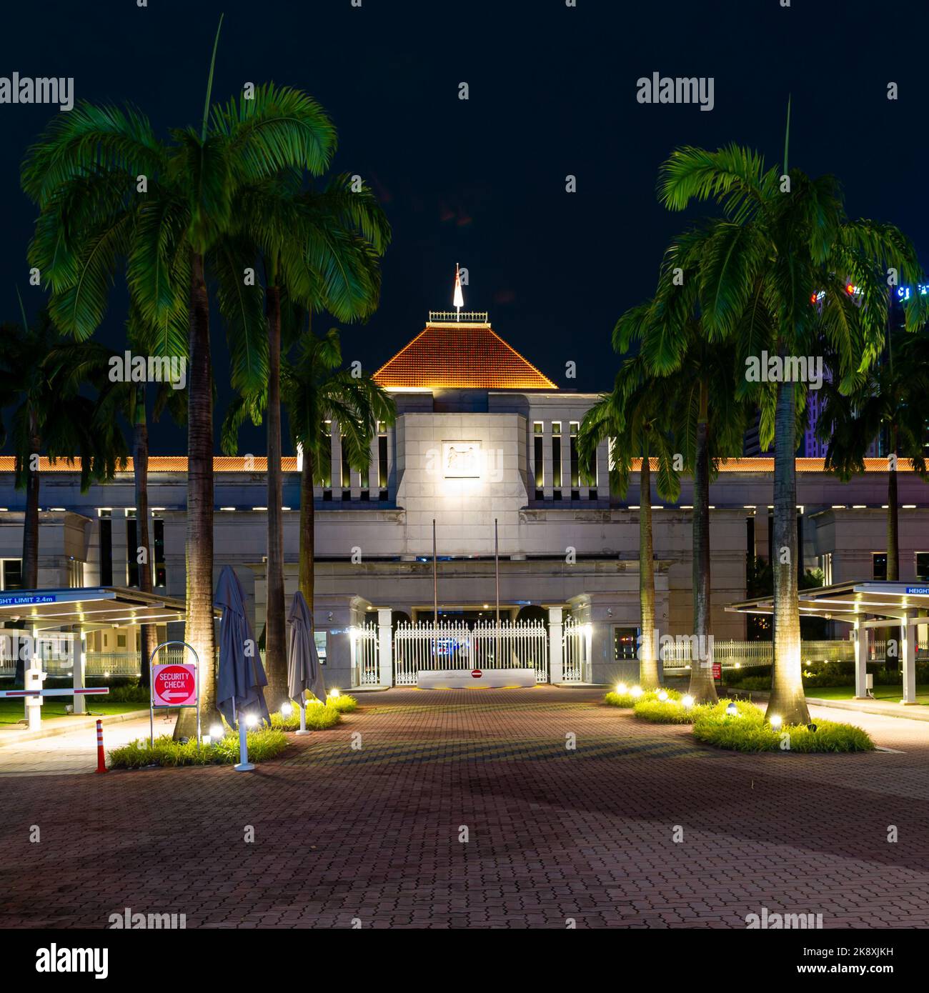 The Singapore Parliament Building taken at night Stock Photo