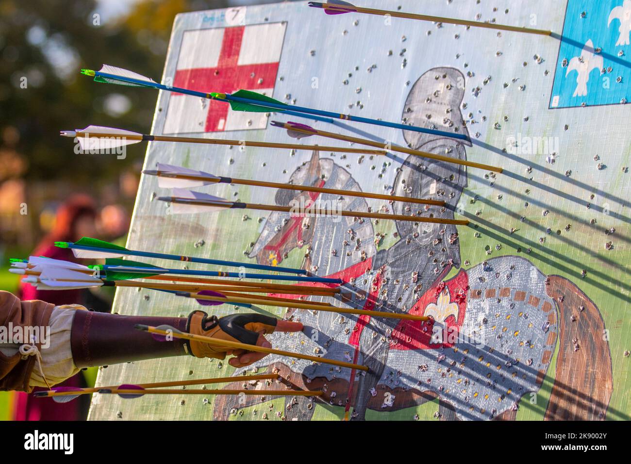 UK News Weather; Tuesday 25th October 2022. SAMLESBURY LONGBOW ARCHERS THE BATTLE OF AGINCOURT - 1415 reenactment. Traditional long bow archery shoot on of the battle anniversary in medieval dress, British Long-Bow Society (BLBS) event. Credit; MediaWorldImages/AlamyLiveNews Stock Photo