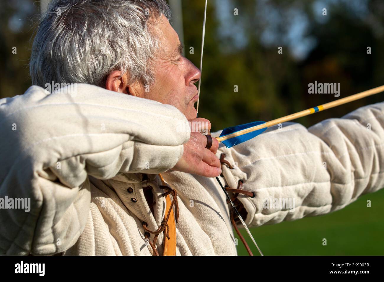 UK News Weather; Tuesday 25th October 2022. SAMLESBURY LONGBOW ARCHERS THE BATTLE OF AGINCOURT - 1415 reenactment. Traditional long bow archery shoot on of the battle anniversary in medieval dress, British Long-Bow Society (BLBS) event. Credit; MediaWorldImages/AlamyLiveNews Credit: MediaWorldImags/Alamy Live News Stock Photo