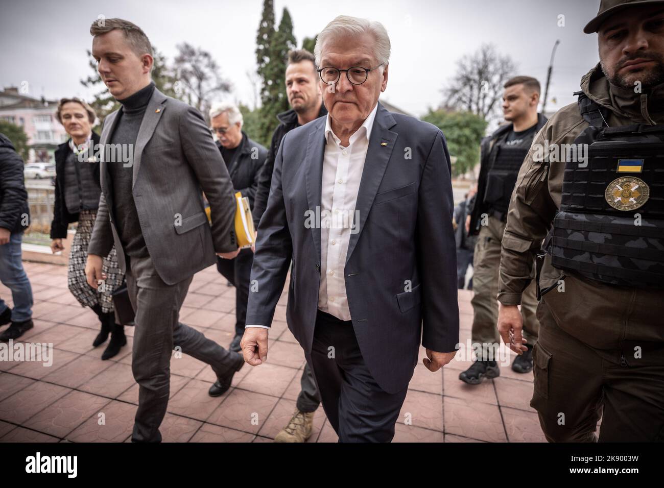 Tschernihiw, Ukraine. 25th Oct, 2022. German President FrankWalter