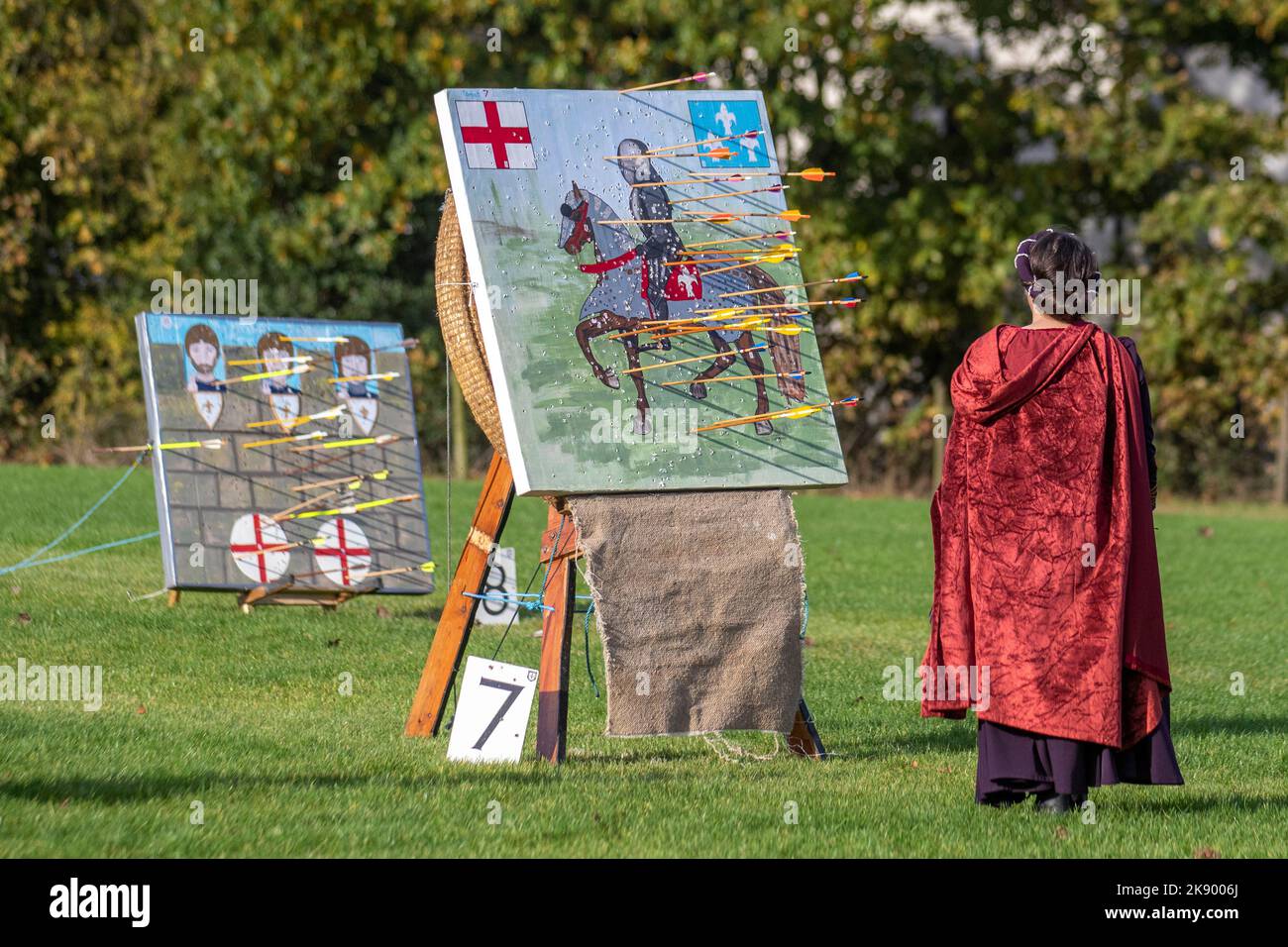 SAMLESBURY LONGBOW ARCHERS THE BATTLE OF AGINCOURT - 1415 reenactment. Traditional long bow archery shoot on of the battle anniversary in medieval dress, British Long-Bow Society (BLBS) event. Credit; MediaWorldImages/AlamyLiveNews Stock Photo