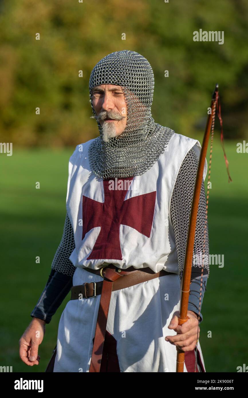 SAMLESBURY LONGBOW ARCHERS THE BATTLE OF AGINCOURT 1415 reenactment. Traditional long bow