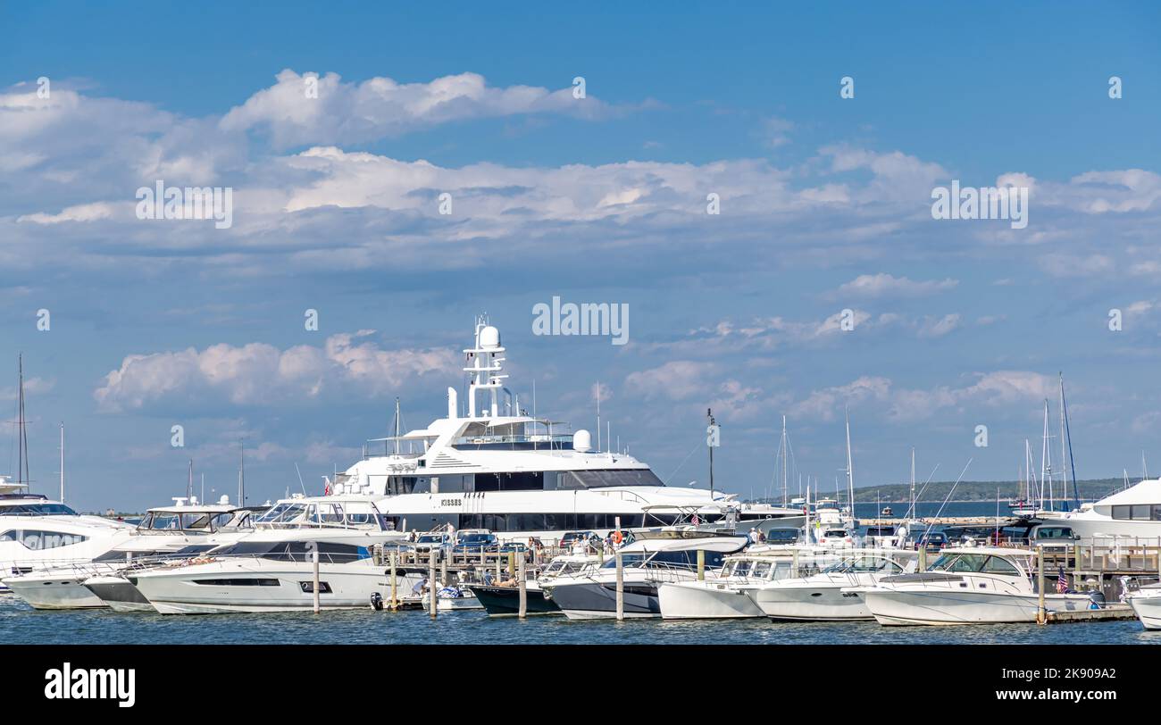 yachts and motor boats in Sag Harbor Village Stock Photo Alamy