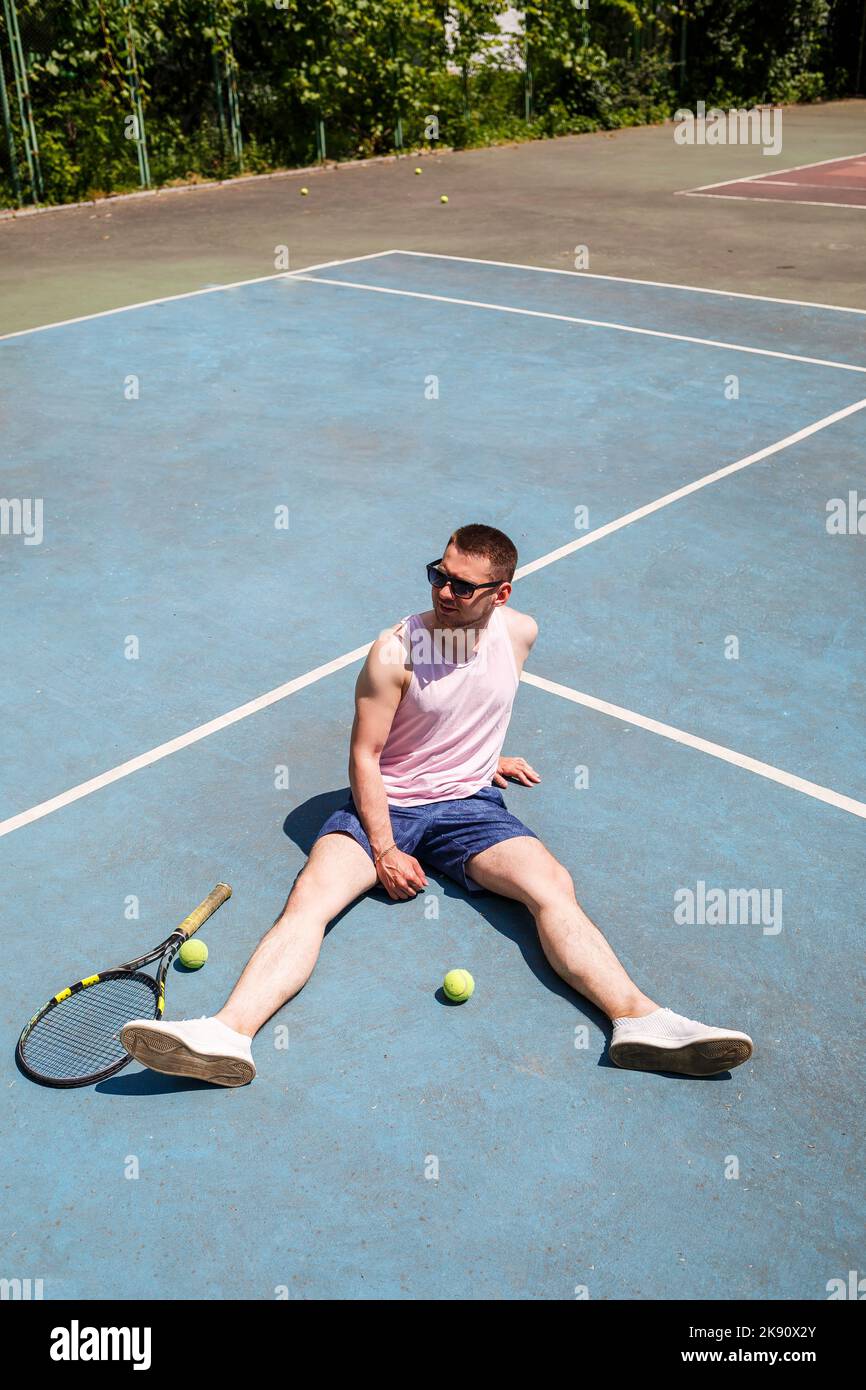 Racquet game in nature hi-res stock photography and images - Alamy