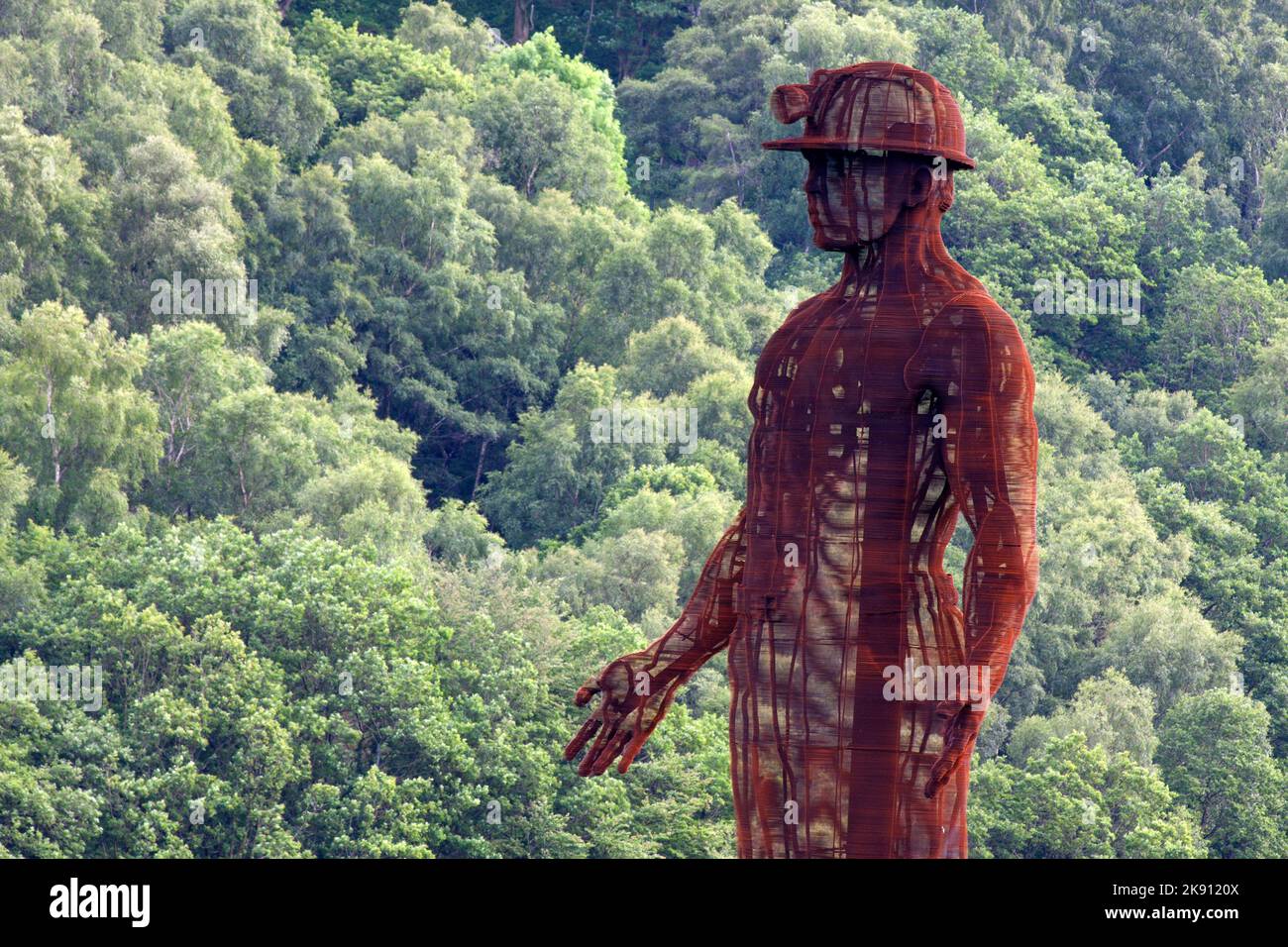 Six Bells mining memorial overlooking the mining village of Abertillery, Ebbw Vale, Blaenau Gwent, South Wales, commemorating the 1960 mining disaster Stock Photo