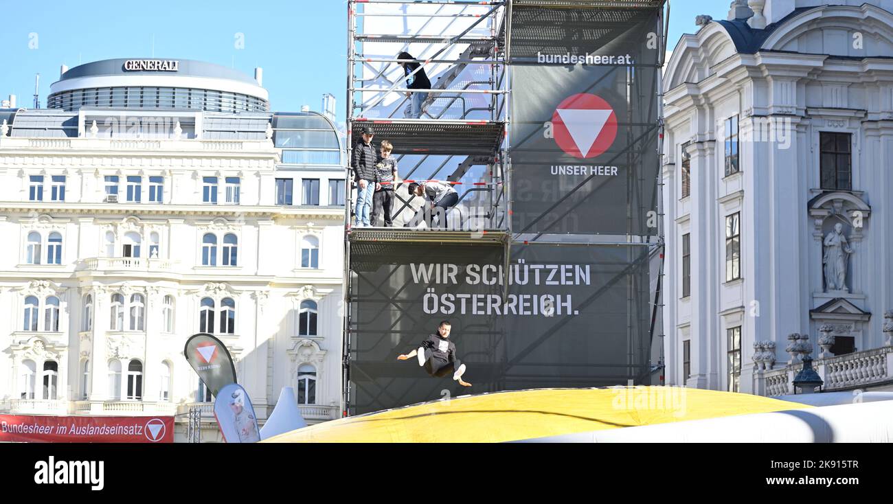 Vienna, Austria. 25th Oct, 2022. Preparations for the Austrian federal army (Bundesheer) performance show at the Hof Stock Photo