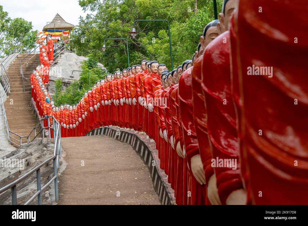 golden temples tooth temples and Buddha statues on Sri Lanka Stock