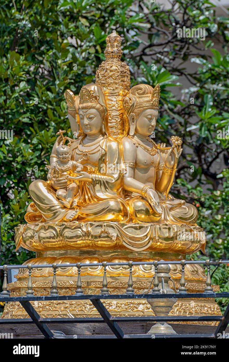 golden temples tooth temples and Buddha statues on Sri Lanka Stock
