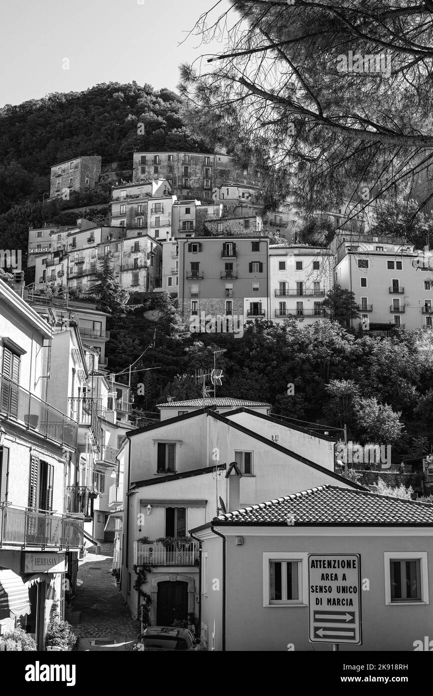 Scaling building Black and White Stock Photos & Images Alamy