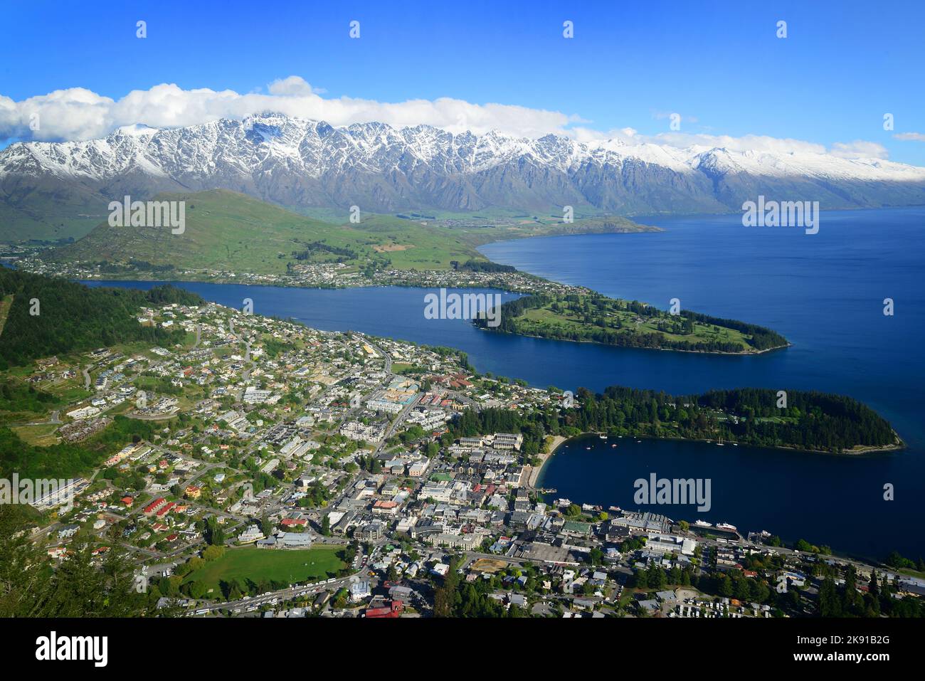 An aerial view of a city in Queenstown, New Zealand Stock Photo - Alamy