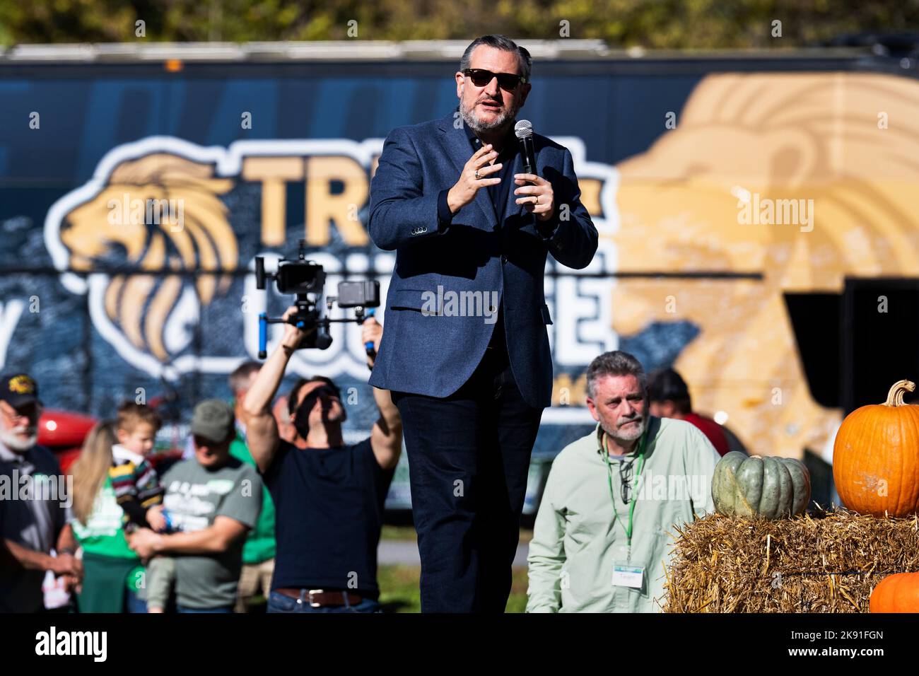 UNITED STATES - OCTOBER 22: Sen. Ted Cruz, R-Texas, Speaks During A ...