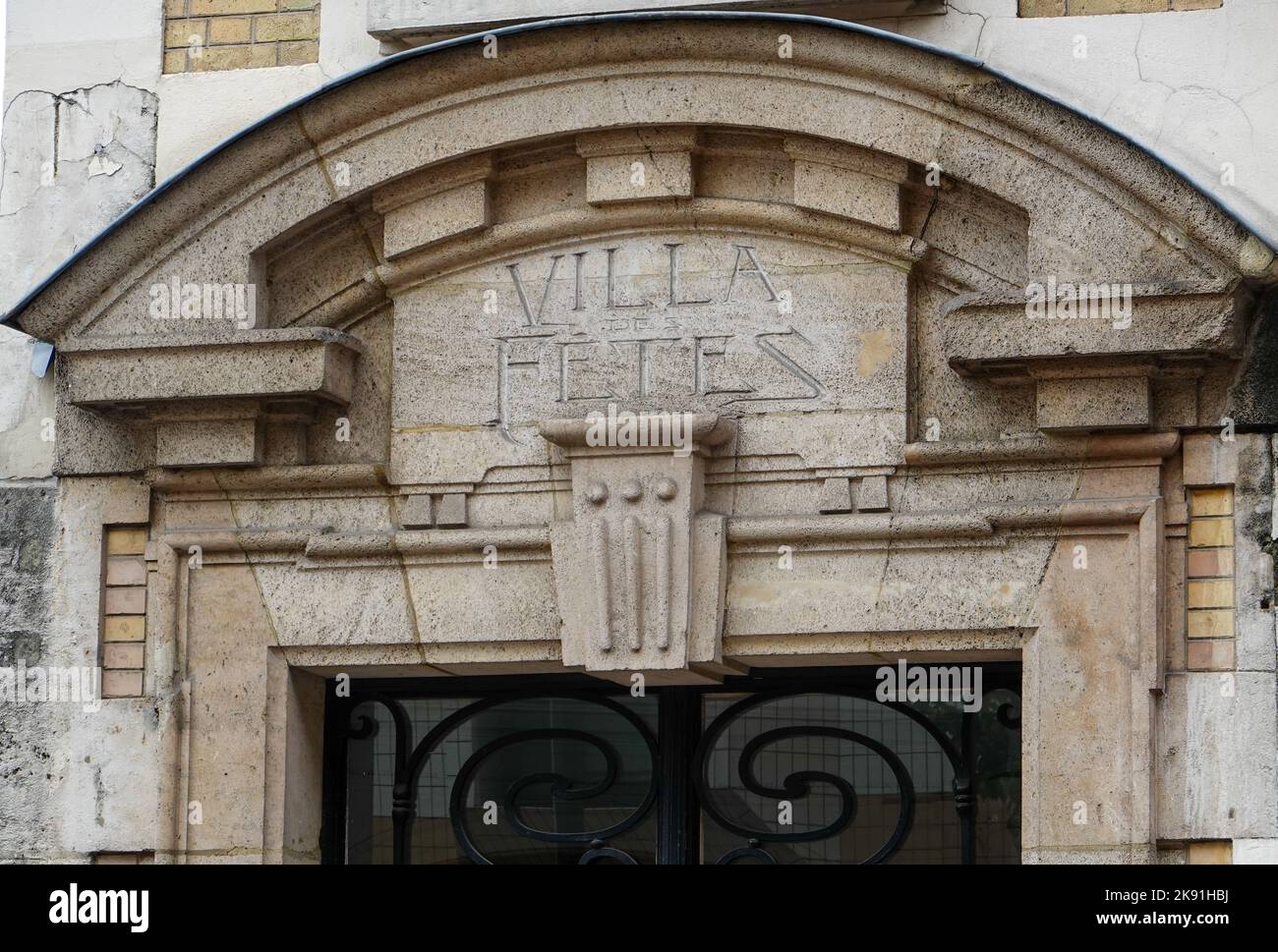 Villa des Fetes, building at 15 Rue des Fetes in the 19th Arrondissement, Paris, France. Stock Photo