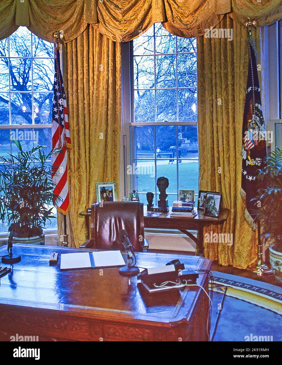 The Oval Offic3 during the administration of President William Clinton.  Photo by   Dennis Brack. bb85 Stock Photo