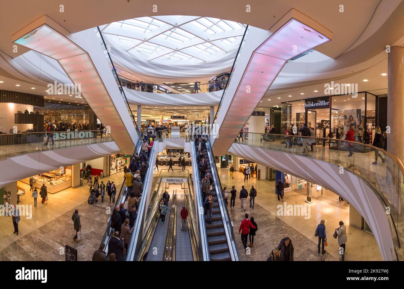 Arcaden shopping center hi-res stock photography and images - Alamy