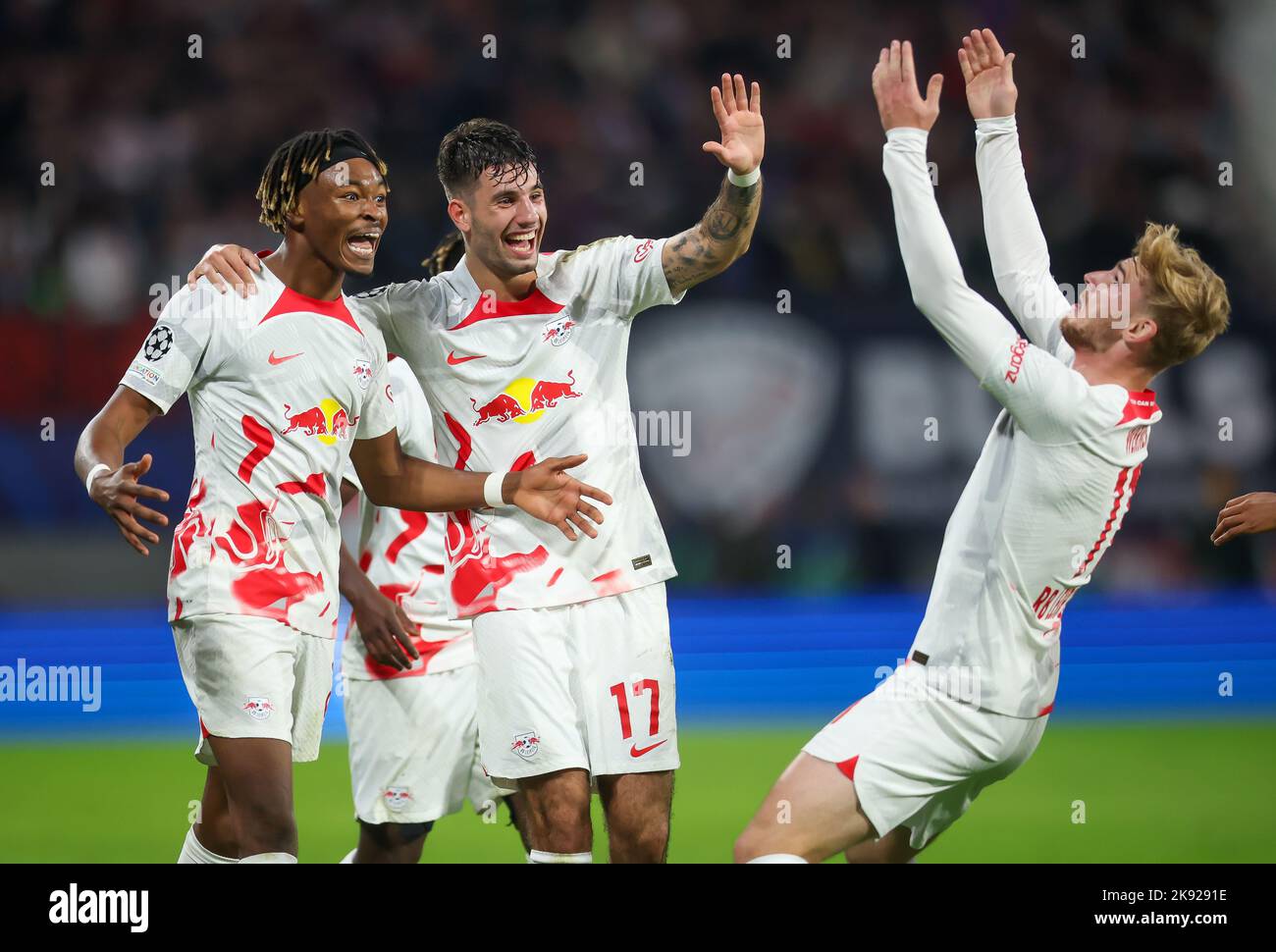 Fiorentina Femminile players celebrate after a goal during the News  Photo - Getty Images