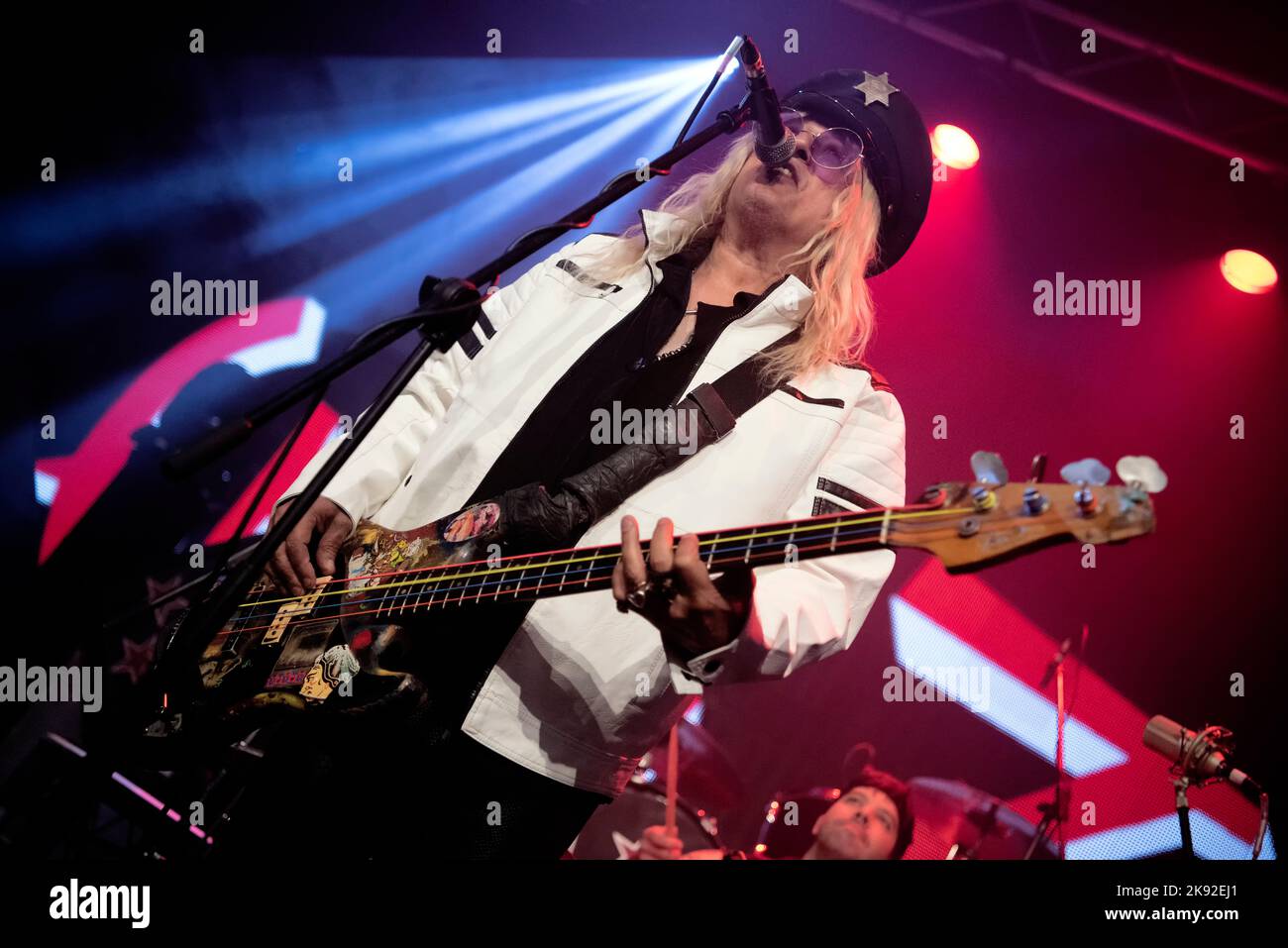 Enuff Z'Nuff (Chip Z'Nuff) live in concert at Wolverhampton KK's Steel