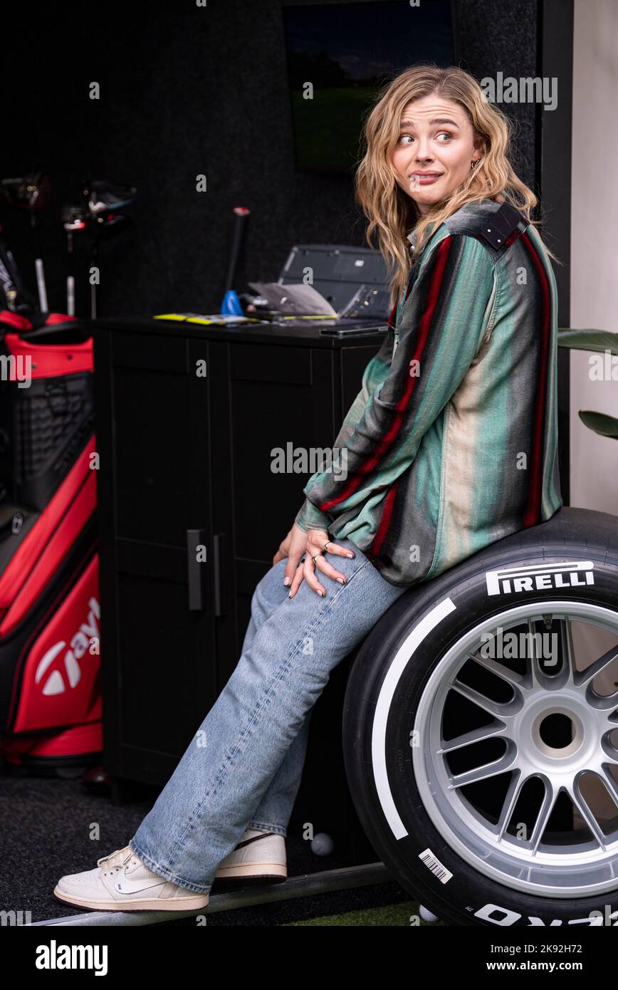Chloe moretz 2022 hi-res stock photography and images - Alamy