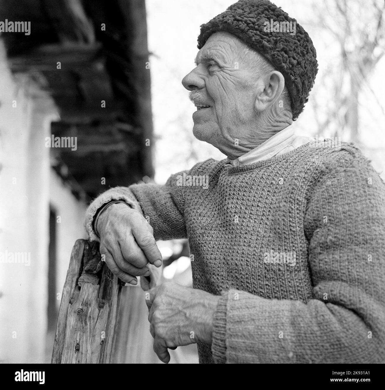 80 years old man Black and White Stock Photos & Images - Alamy