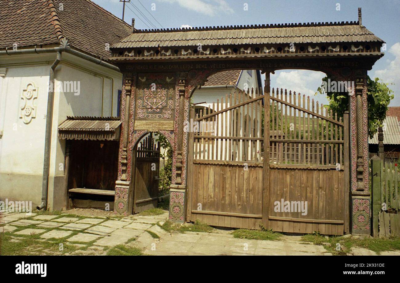 Dengizda dam olayotgan ikki juftlikning seks videosi Moldovada fohishalar