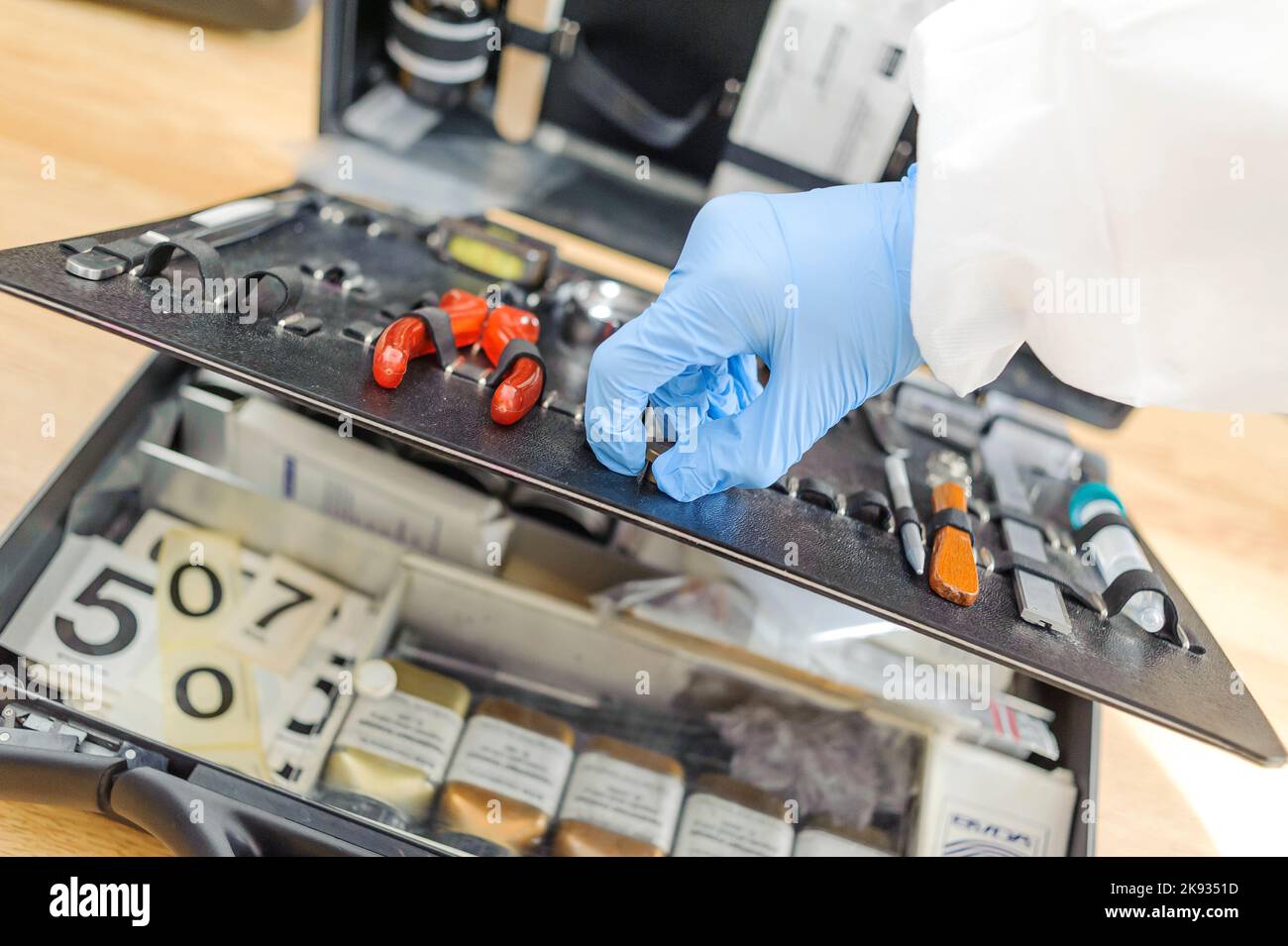 Police CSI (Crime Scene Investigation) tool and equipment Stock Photo ...