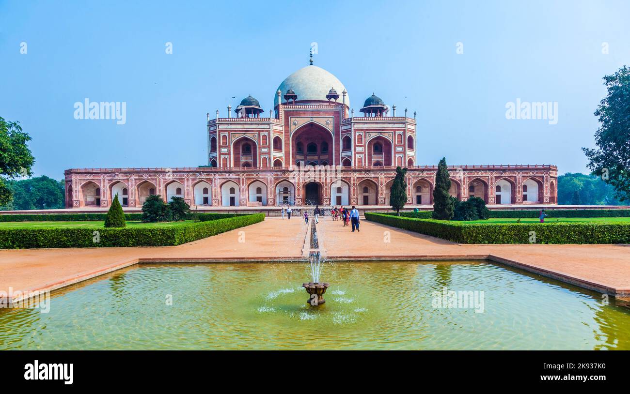 DELHI, INDIA - NOV 11, 2011: An unidentified group of people enter the Humayun Tomb in Delhi, India. The Tomb was declared a UNESCO World Heritage Sit Stock Photo