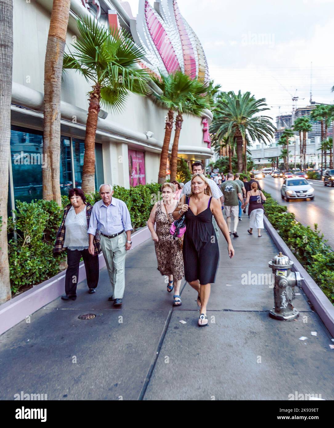 LAS VEGAS, NEVADA, USA JULY 17, 2008 Pedestrians in downtown in Las
