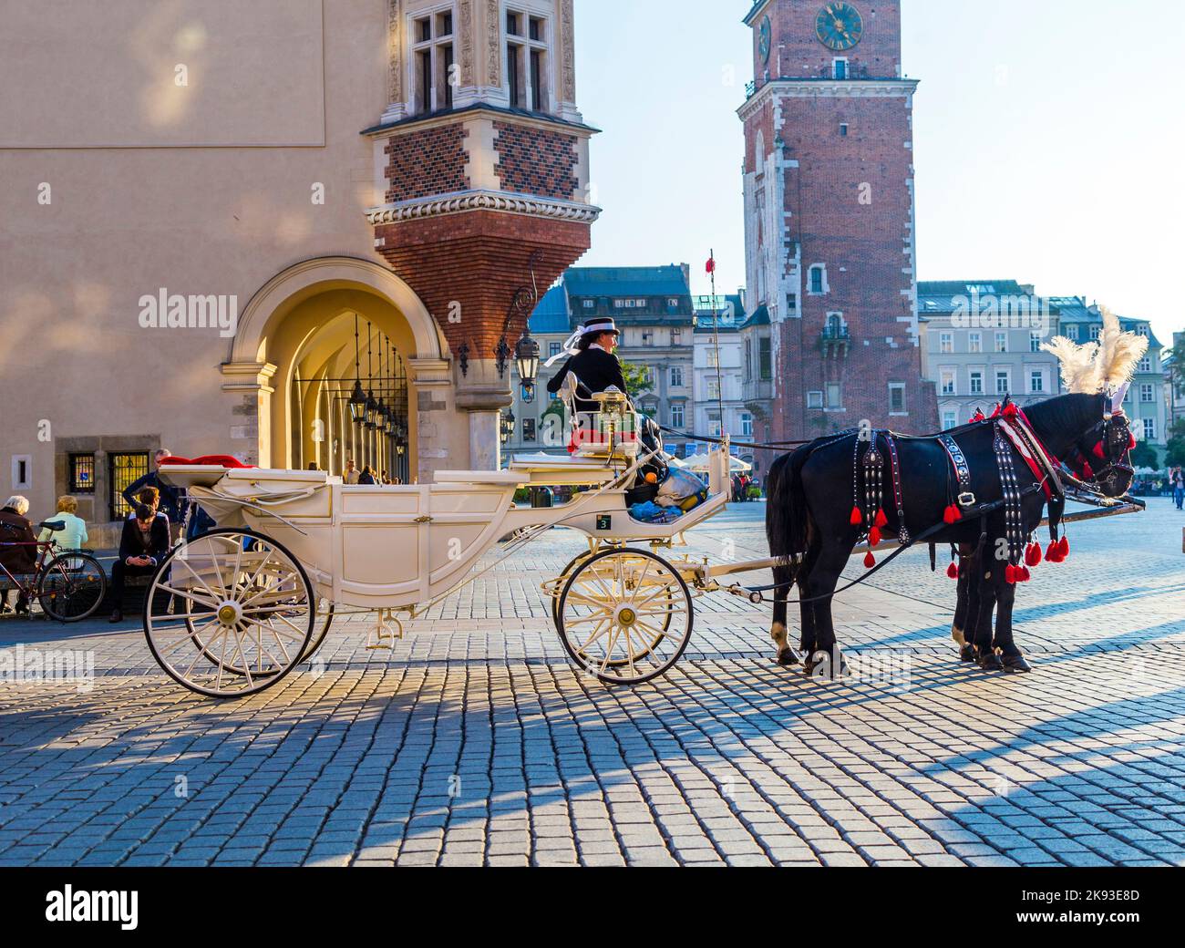 KRAKOW, POLAND OCT 7, 2014 Horse carriages in front of Mariacki