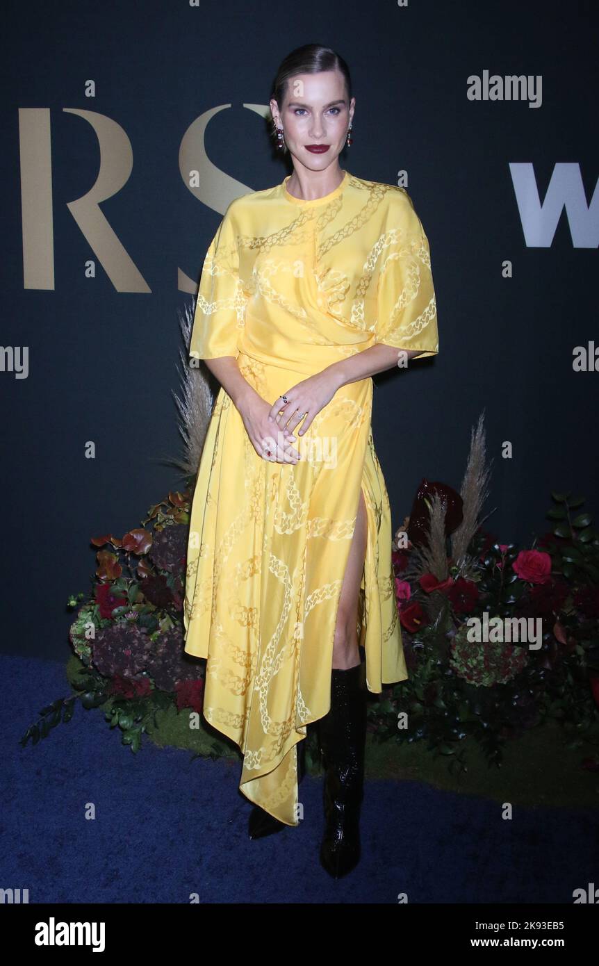 New York, NY, USA. 25th Oct, 2022. Claire Holt at the WWD 2022 Honors