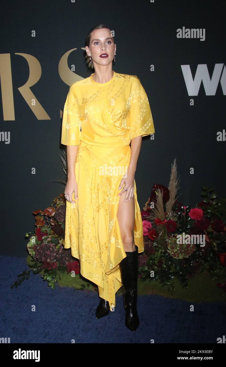 New York, NY, USA. 25th Oct, 2022. Claire Holt at the WWD 2022 Honors