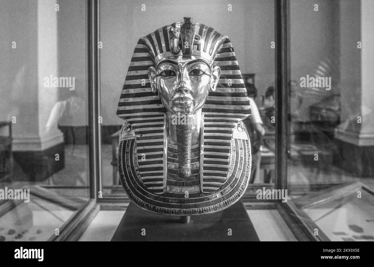 CAIRO, EGYPT - JUNE 10: The Gold Mask of Tutankhamun, composed of 11 kg of solid gold, is on display at the Egyptian Museum on June, 10,1992 in Cairo, Stock Photo