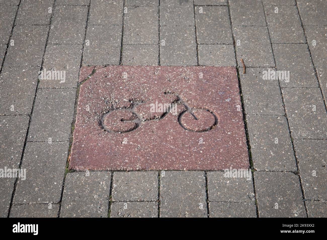 can i cycle on a public footpath