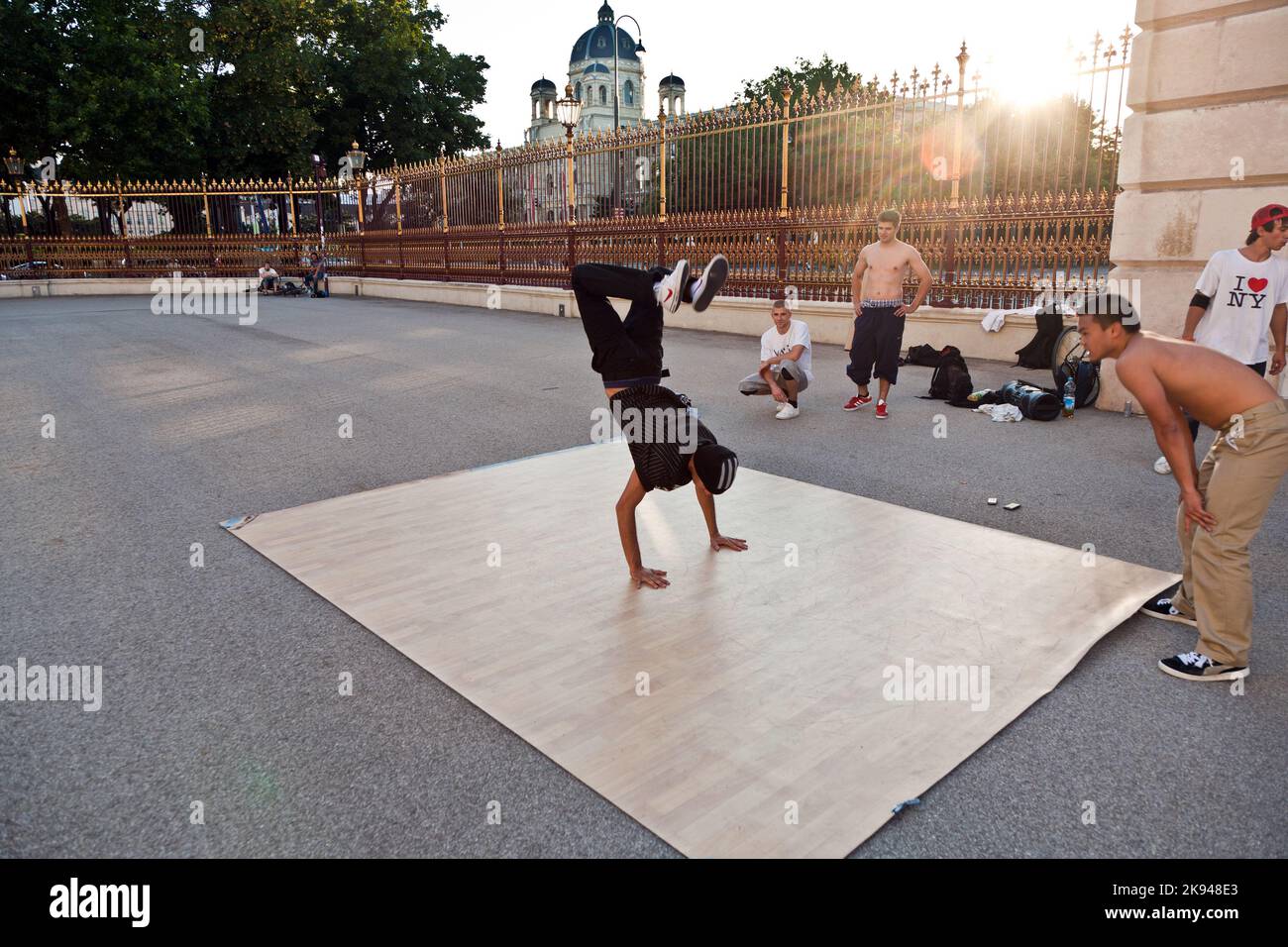 VIENNA, AUSTRIA - JULY 21: young people have fun by break dancing at Vienna Hofburg on July, 21,2009 in Vienna, Austria Stock Photo