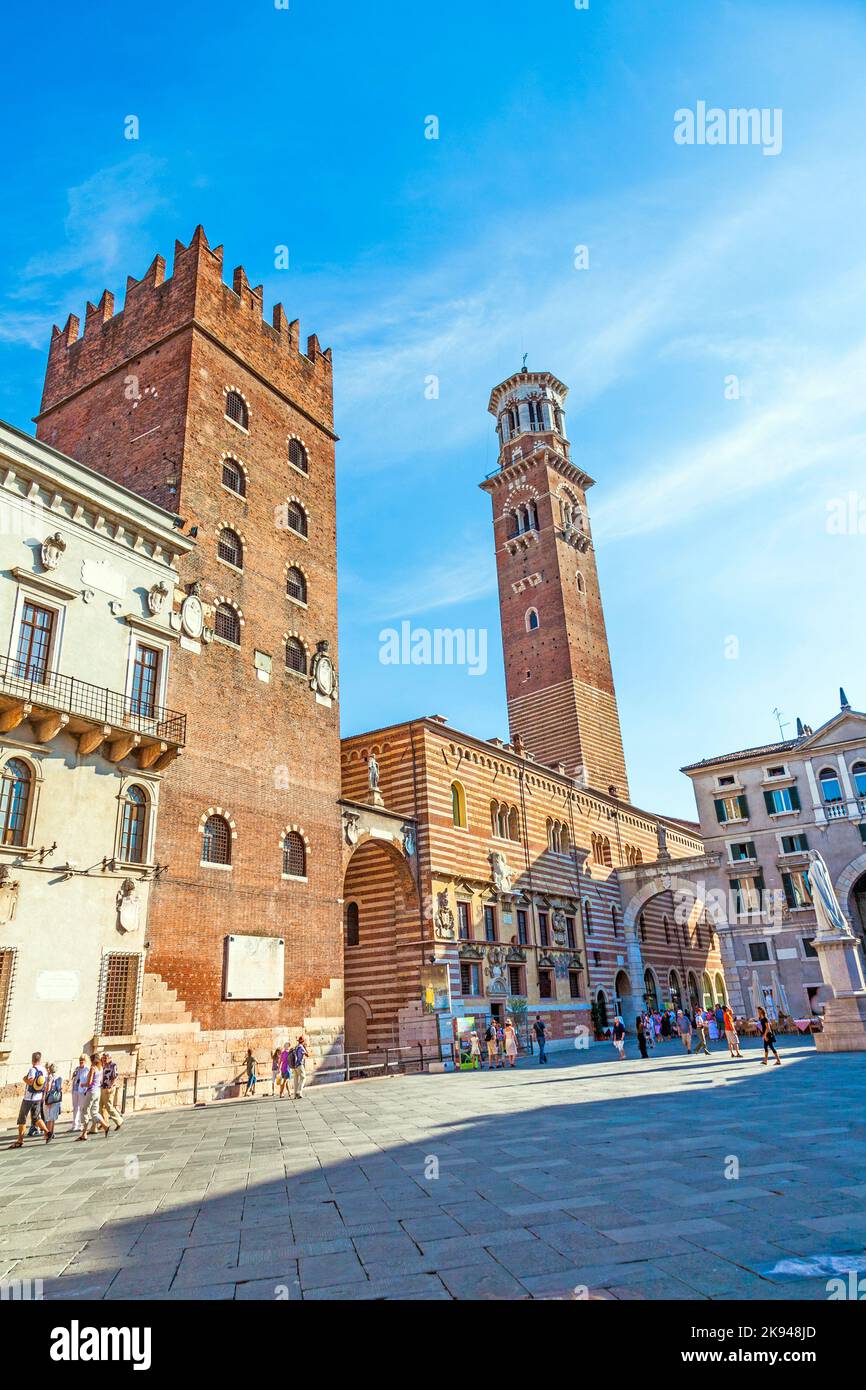 Scenic facade of the ancient roman arena in verona hires stock photography and images Alamy