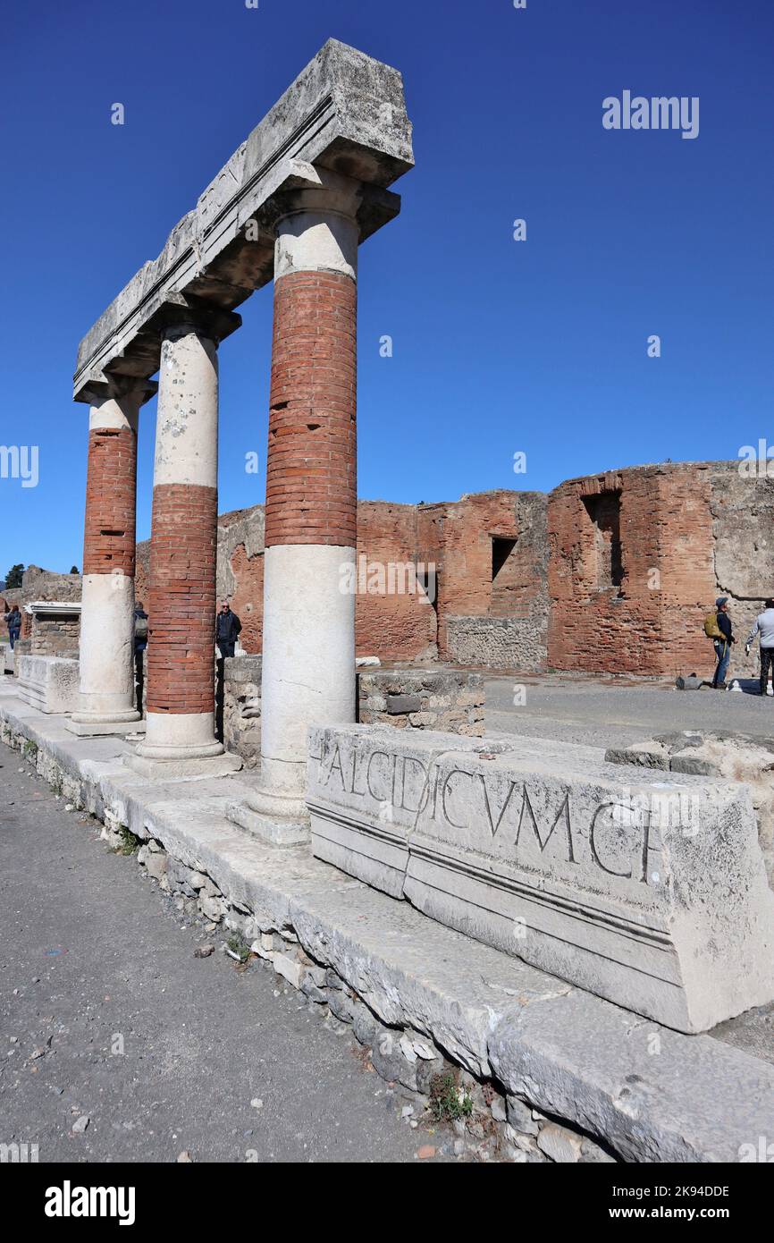 Pompei - Ruderi del Foro Stock Photo