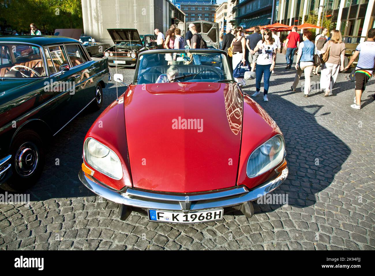 FRANKFURT, GERMANY - OCT 2:  Oldtimer Meeting on OCT 2,2011 in Frankfurt, Germany. A Citroen CV Oldtimer presented by the event '7. Oldtimercity' orga Stock Photo