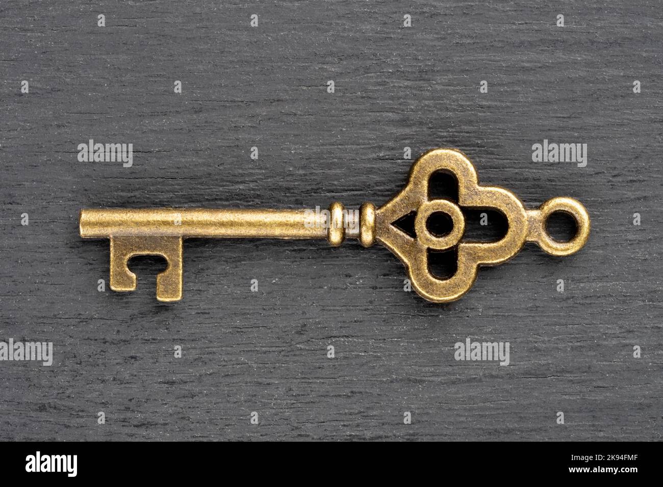 Skeleton keyhole hi-res stock photography and images - Alamy