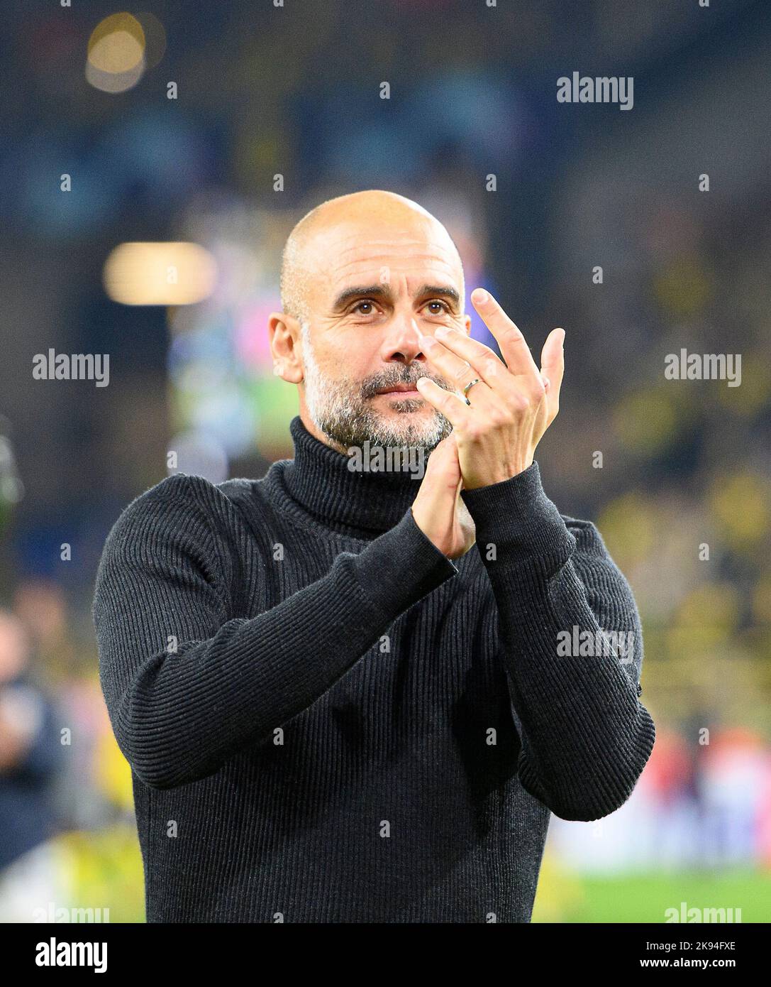 October Clapping Pep guardiola october 22 2022 hi-res stock photography and images - Alamy