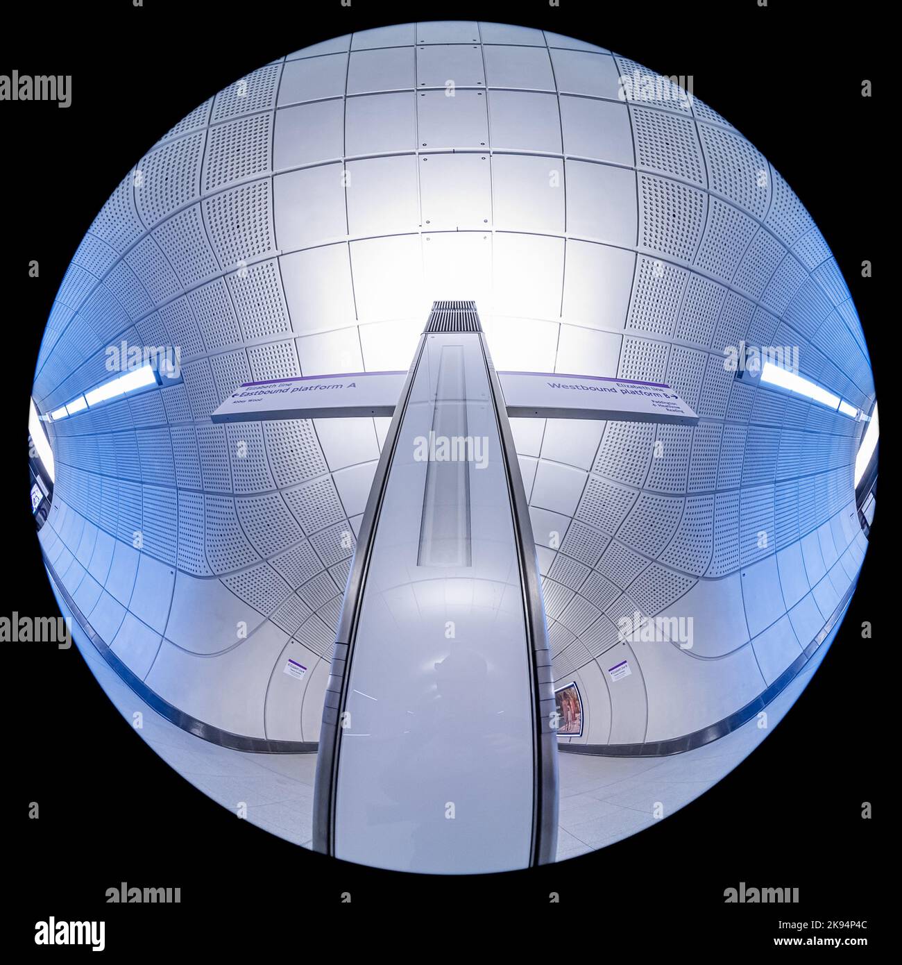 Liverpool Street Station - Elizabeth Line Station Stock Photo - Alamy