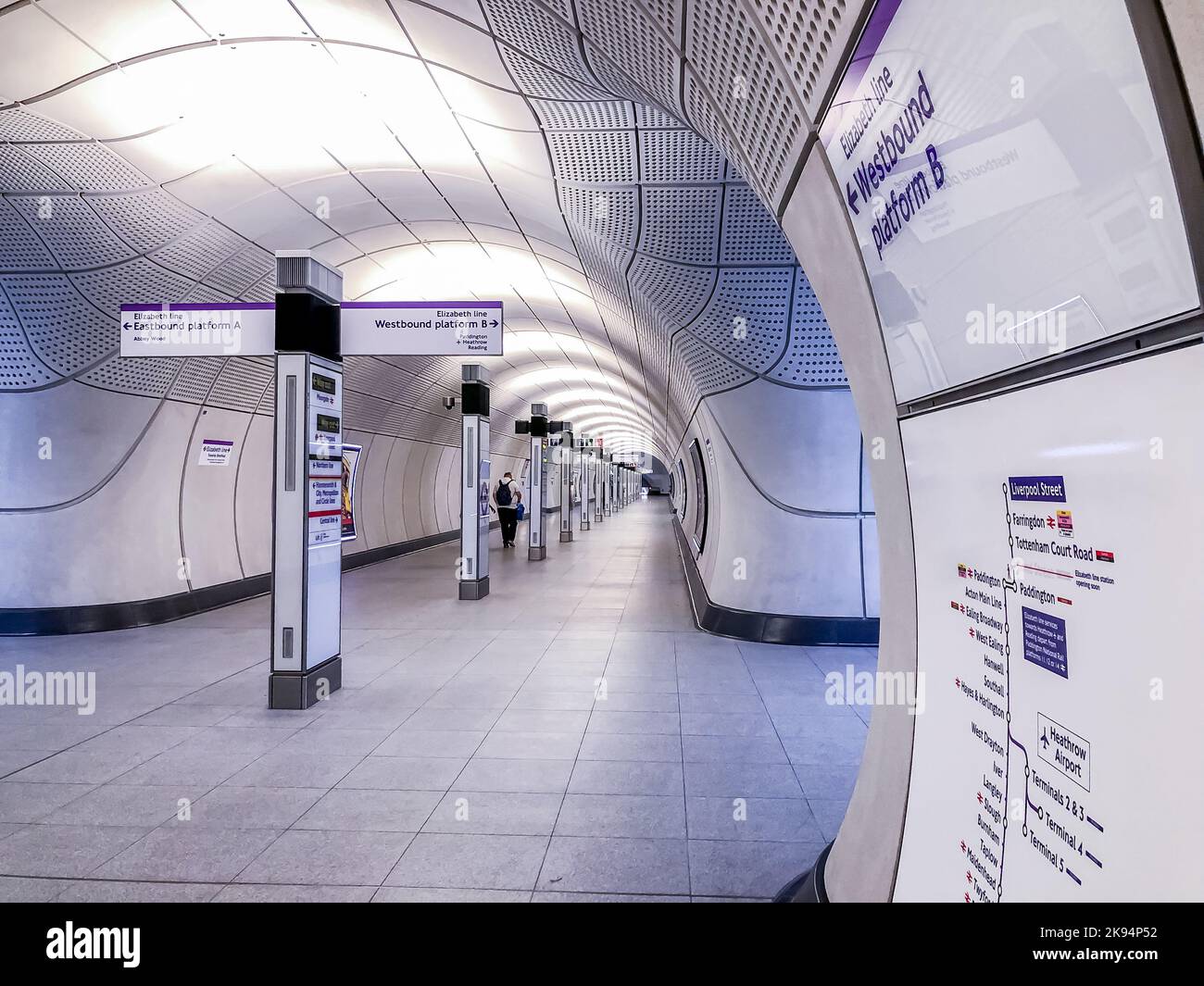 Liverpool Street Station - Elizabeth Line Station Stock Photo - Alamy