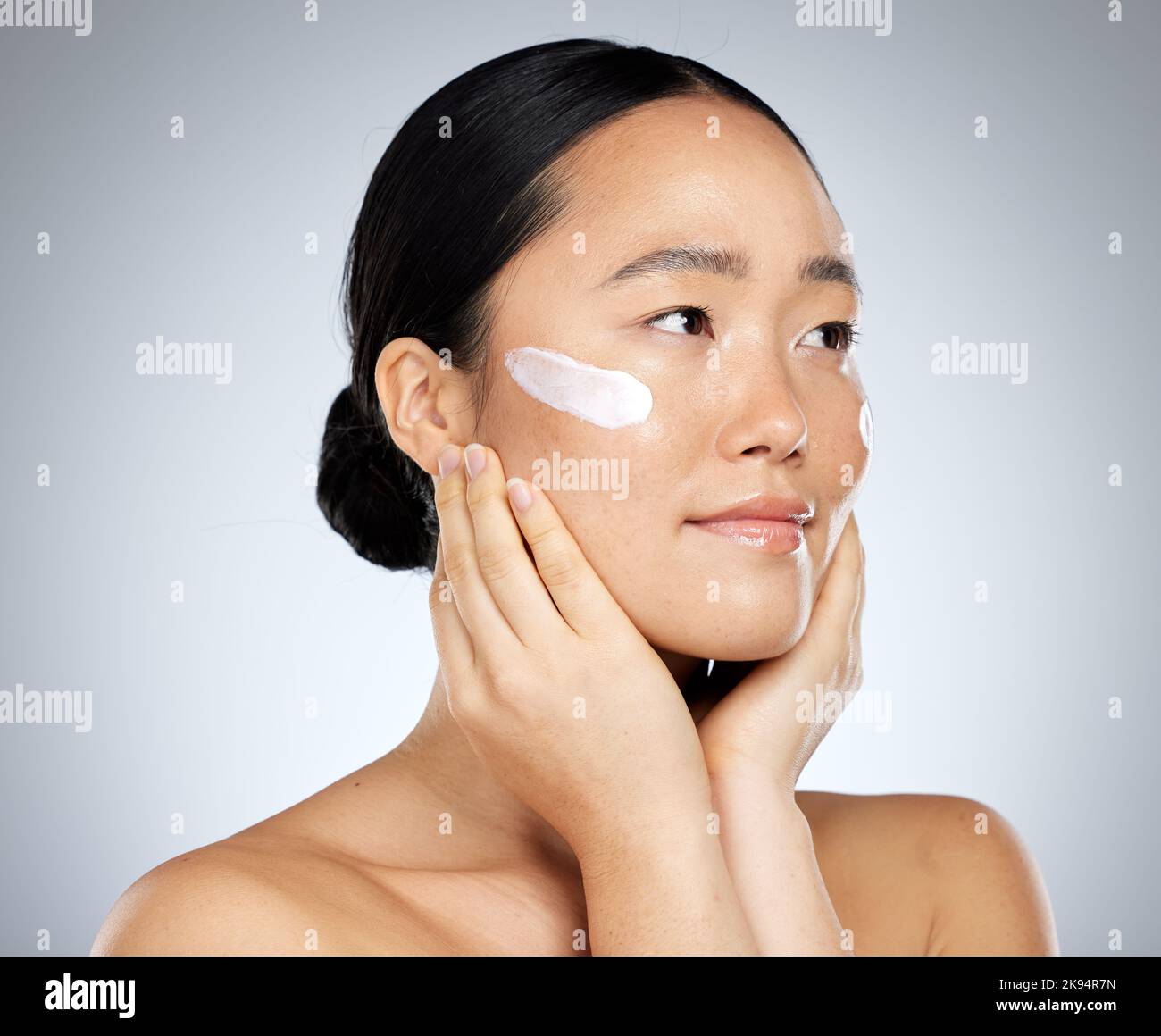 Asian face cream hires stock photography and images Alamy
