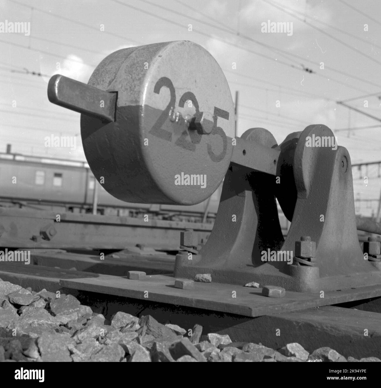 Ball rail hi-res stock photography and images - Alamy