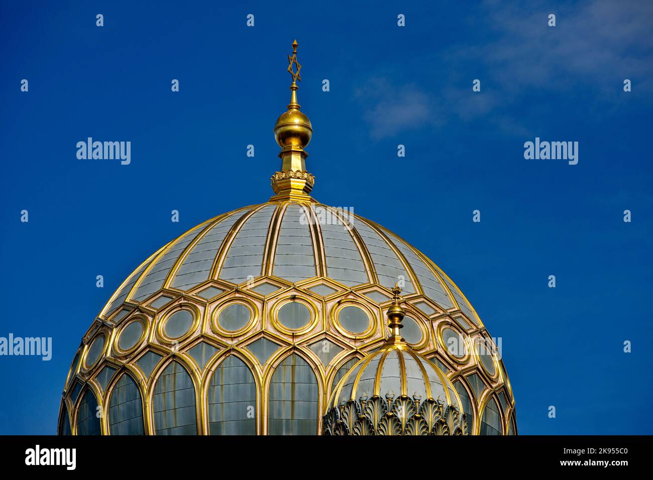 New Synagogue, tambour dome covered with gilded ribs, Germany, Berlin Stock Photo