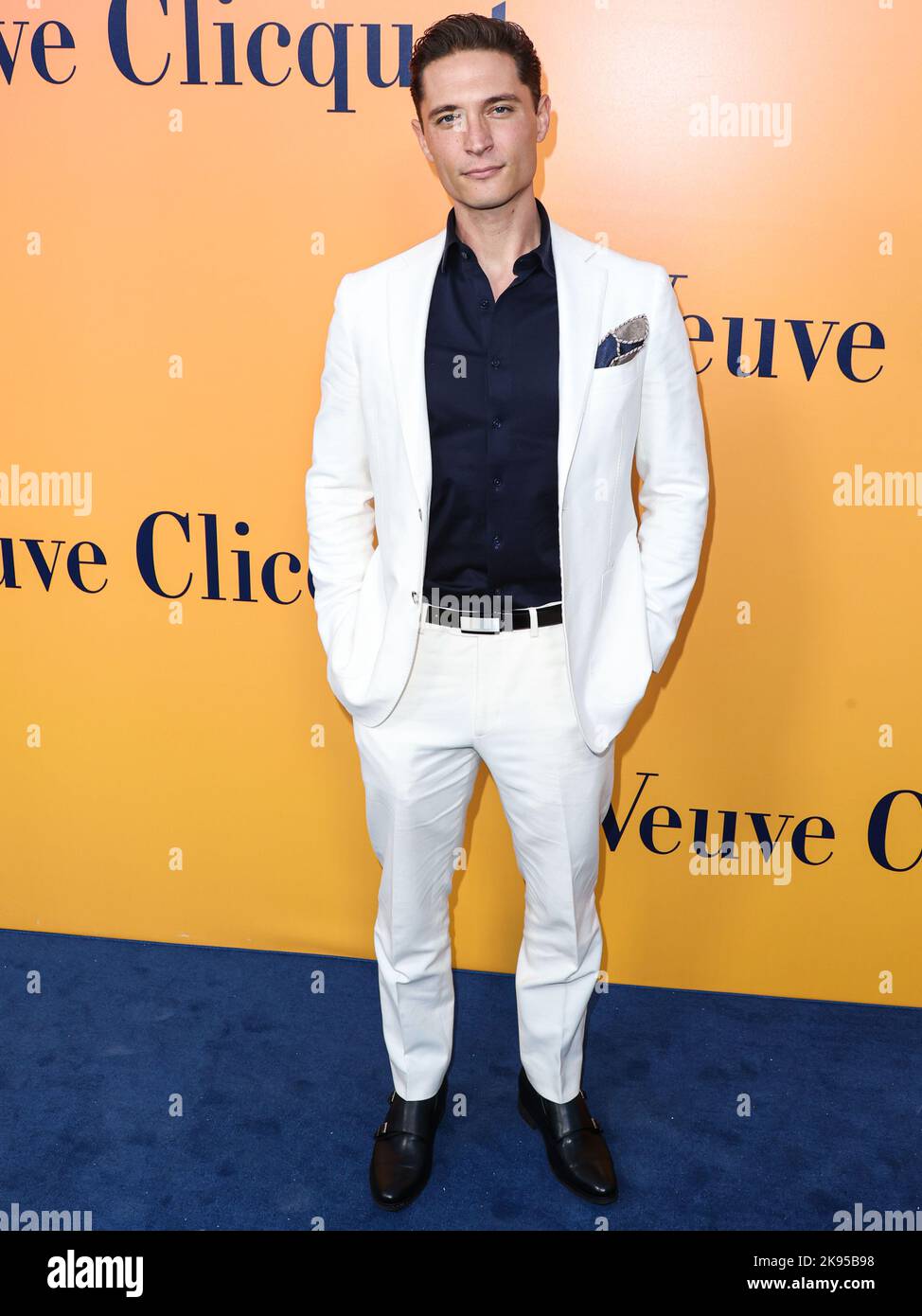 BEVERLY HILLS, LOS ANGELES, CALIFORNIA, USA - OCTOBER 25: American actor Elijah Allan-Blitz arrives at the Veuve Clicquot 250th Anniversary Solaire Culture Exhibition Opening held at 468 North Rodeo Drive on October 25, 2022 in Beverly Hills, Los Angeles, California, United States. (Photo by Xavier Collin/Image Press Agency) Stock Photo