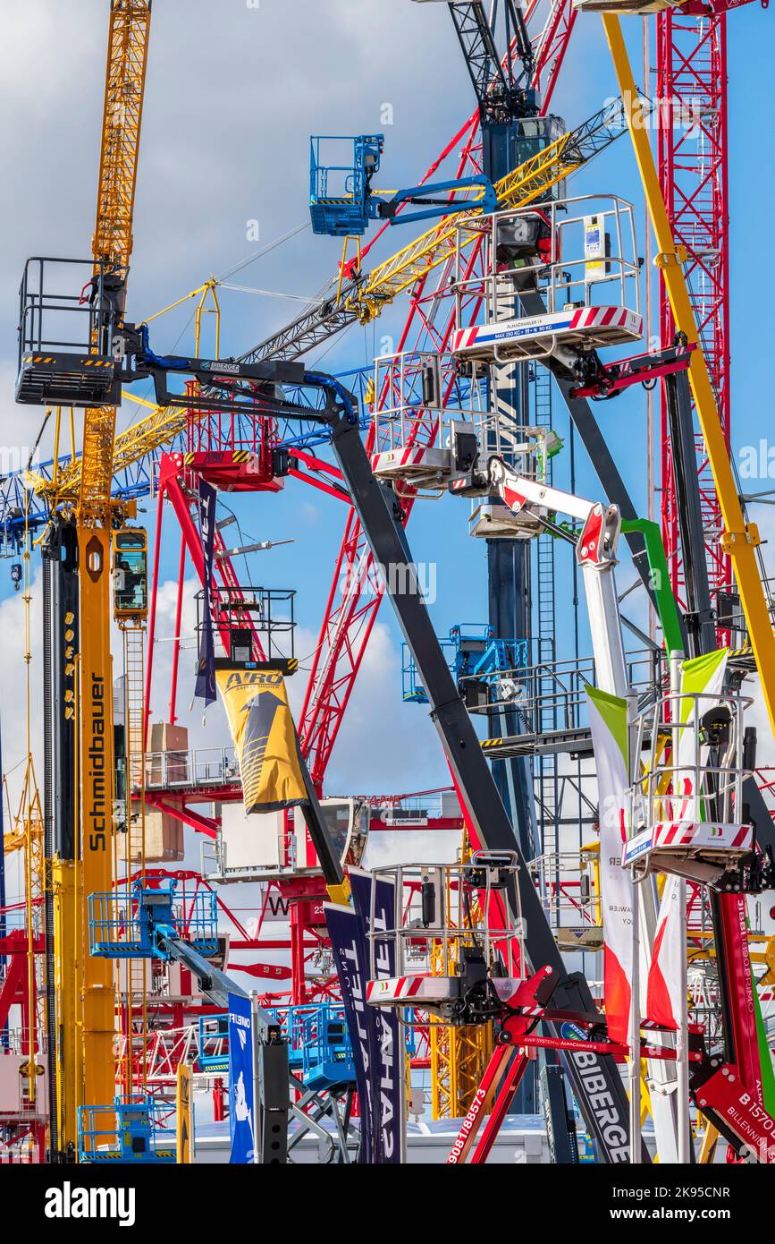 Bauma 2022 - Die größte Messe für Baumaschinen, Bergbaumaschinen und Baufahrzeuge in München Stock Photo