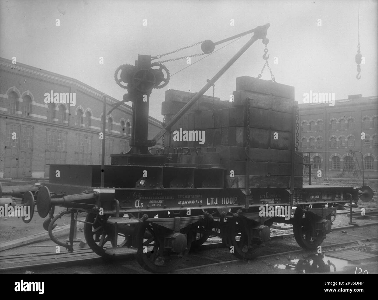 Lund Railway, Ltj Q3 1100. Crane Car. Kockums Mechanical