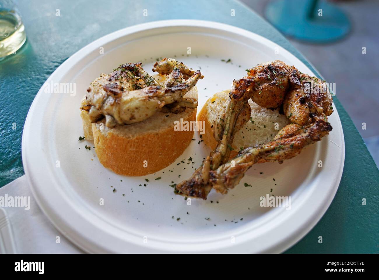 Fried frog legs in the food market in New Orleans Stock Photo