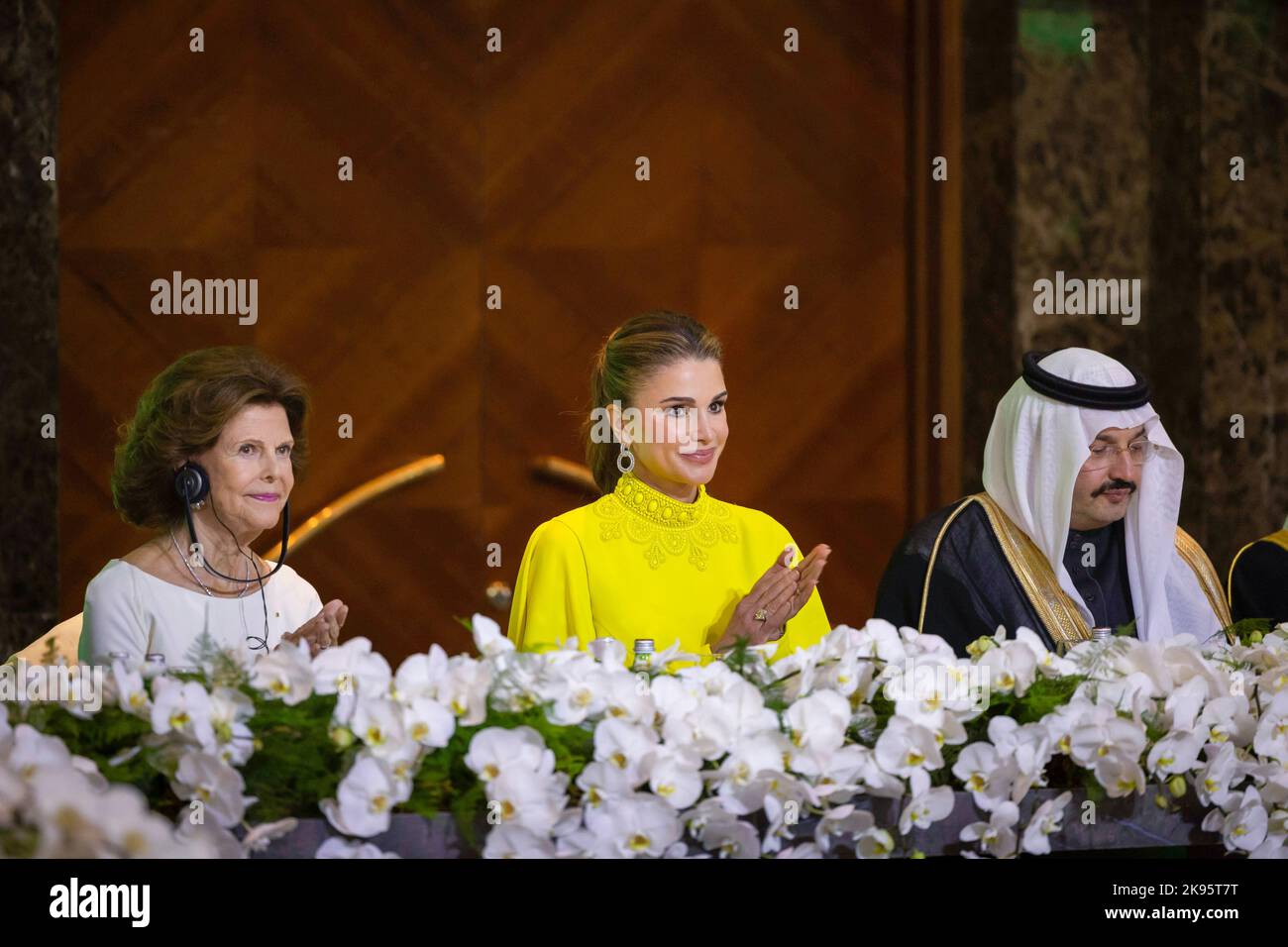 AMMAN 20221025Queen Silvia and Queen Rania Al-Abdullah of Jordan at the Mentor Arabia gala dinner in Amman, Jordan. On the right, Prince Turki bin Talal bin Abdulaziz, Chairman Mentor Arabia Photo: Royal Hashemite Court / Handout / code 10501 **MANDATORY BYLINE: Royal Hashemite Court / Handout ** **For editorial use only. The image comes from an external source and is distributed in its original form as a service to our subscribers** Stock Photo