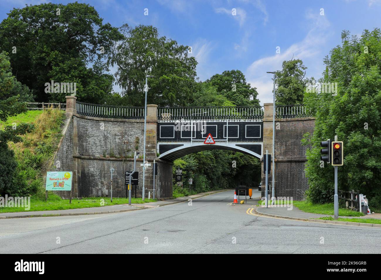 Nantwich Aqueduct is a navigable aqueduct in Acton, Nantwich, Cheshire, England, UK, which carries the Shropshire Union Canal Stock Photo