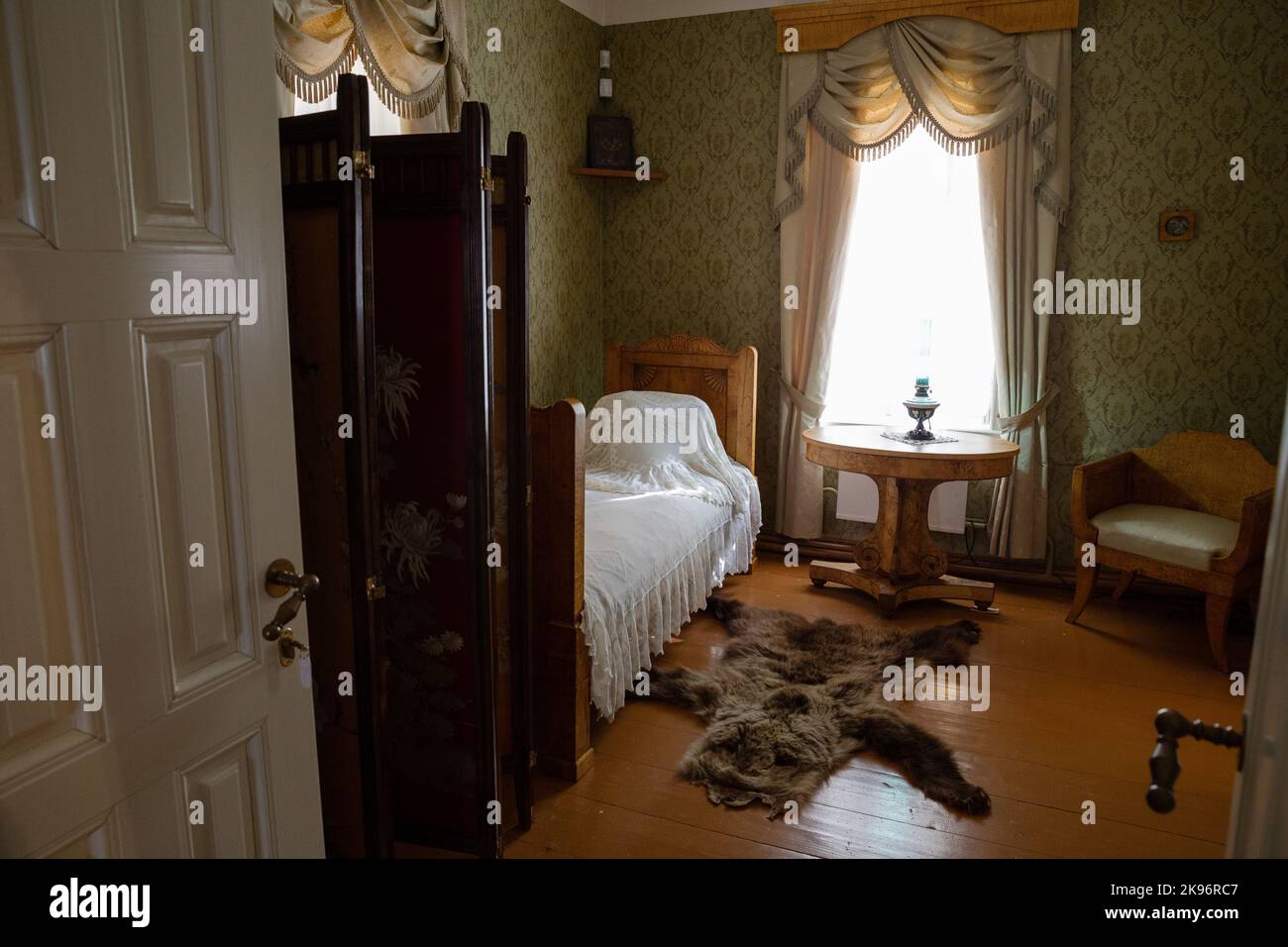 Chudovo, Russia - October 08, 2022: House-museum of the poet N.A. Nekrasov. Bedroom interior Stock Photo