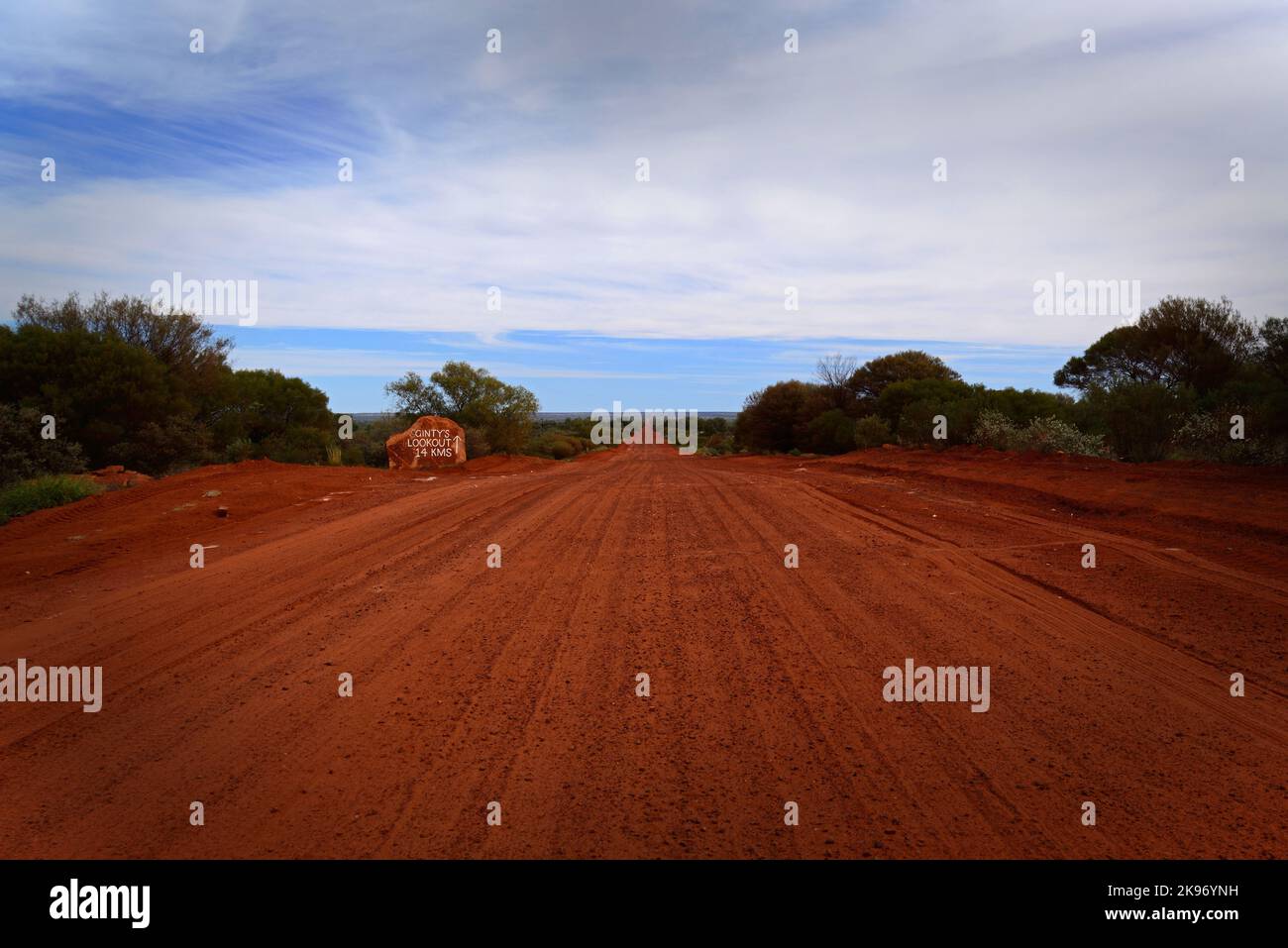 Red Ground A red ground hi-res stock photography and images - Alamy